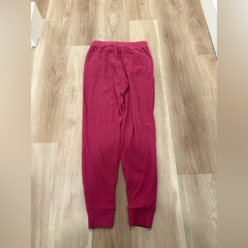 ALO Yoga Ribbed Track Joggers in Pink - Picture 10 of 13